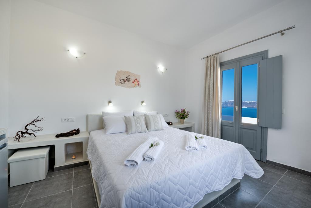 Pancratium Villas & Suites Akrotírion Exteriör bild